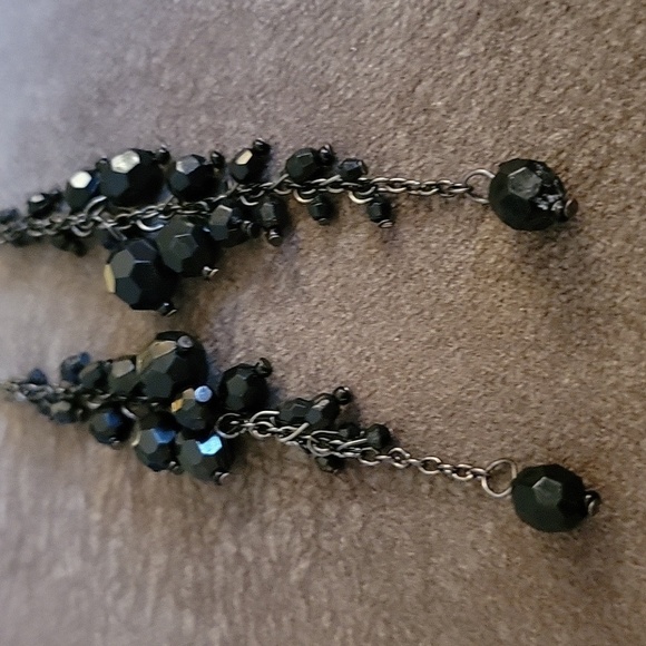 Vtg Extra Long Witchy Gothic Gunmetal Black Cluster Beaded Dangle Earrings - Picture 3 of 4